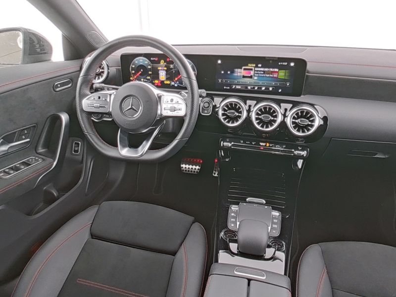 MERCEDES-BENZ CLA Shooting Brake - 220 d 190ch AMG Line 8G-DCT