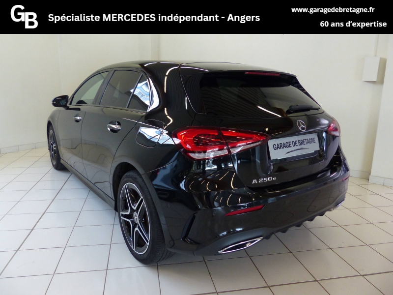 MERCEDES-BENZ Classe A - 250 e 160+102ch AMG Line 8G-DCT 8cv