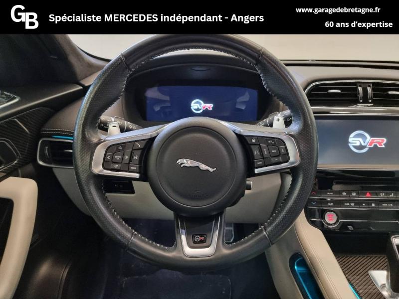 JAGUAR F-Pace - V8 5.0 Supercharged 550ch SVR AWD BVA8